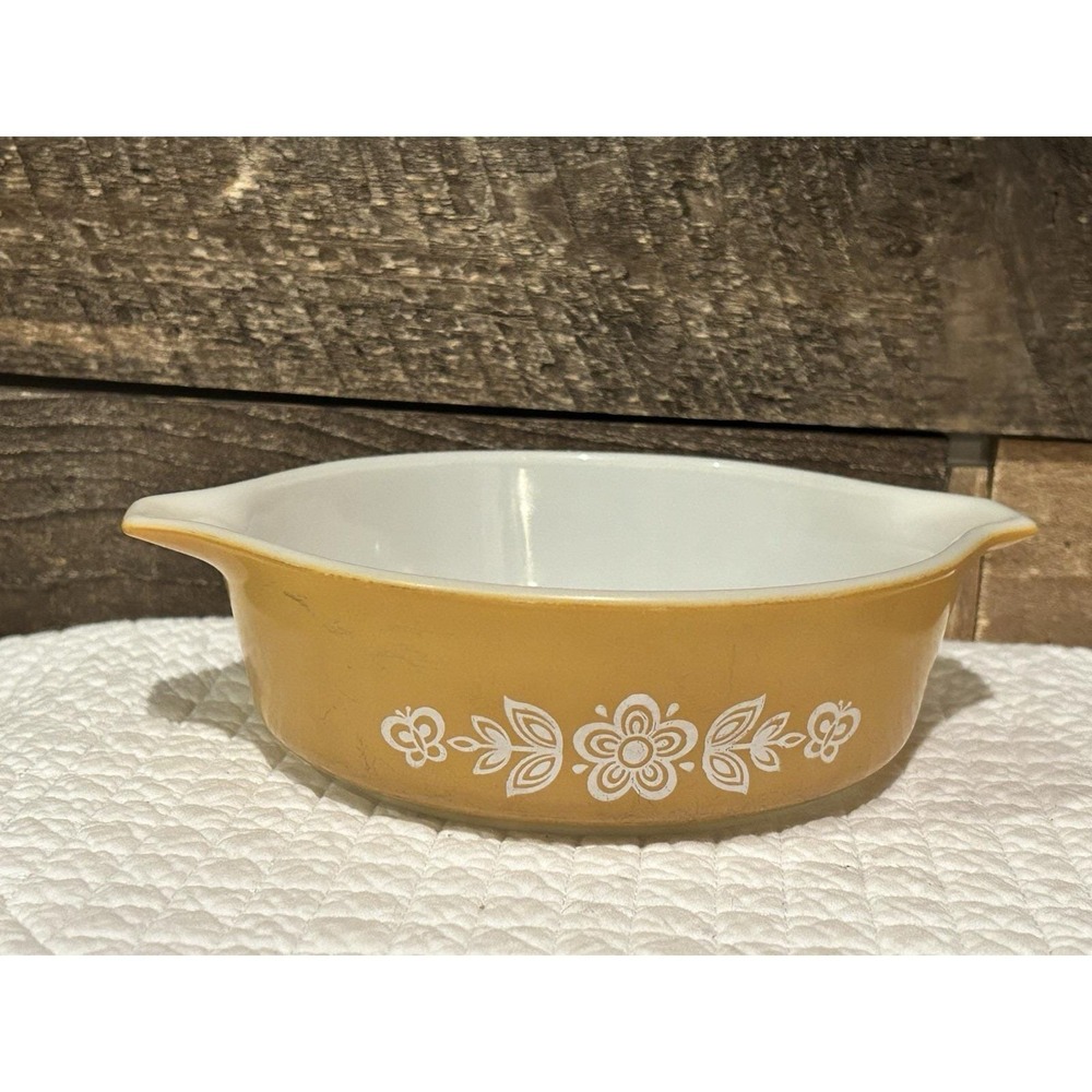 Vintage Pyrex Butterfly Gold Casserole Dish 500 ml. 471-B Cinderella No Lid Bowl